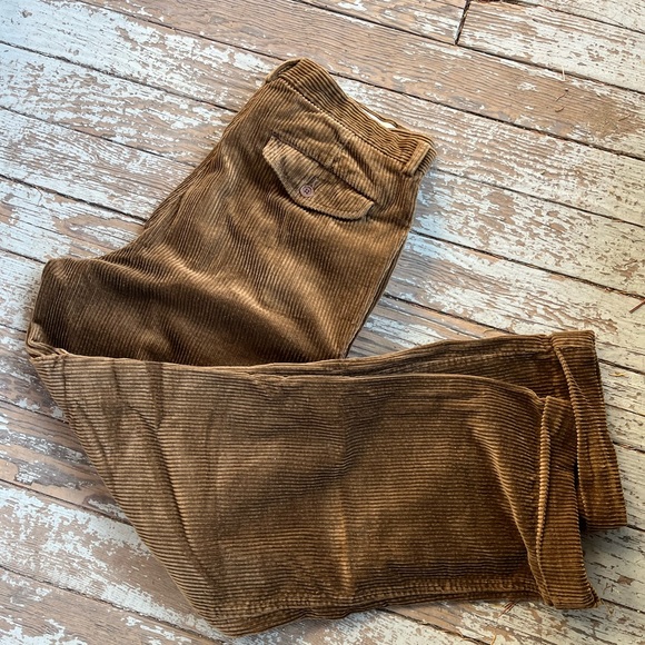 Banana Republic Other - Banana Republic Pants 36 Long Brown Corduroy Pants Flap pockets Y2K
